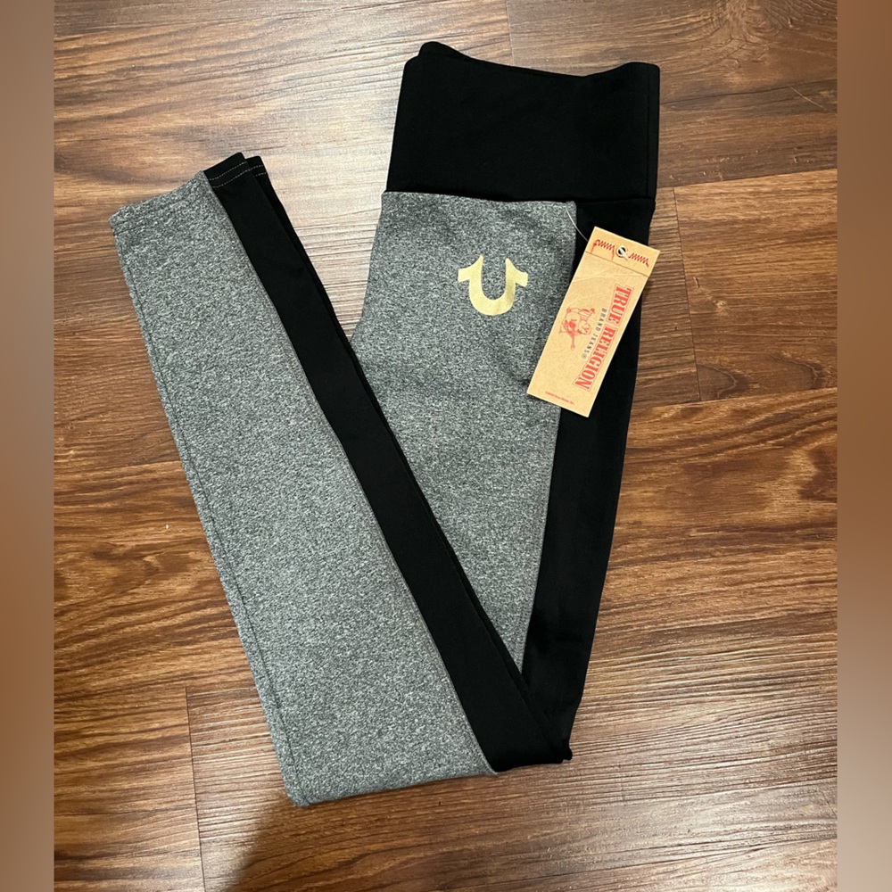 NWT True Religion High Waisted Legging Size S/P